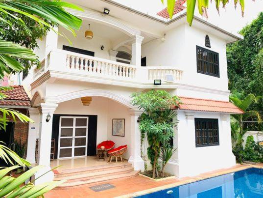 Ravoeun Angkor Boutique Hotel Siem Reap Exterior foto