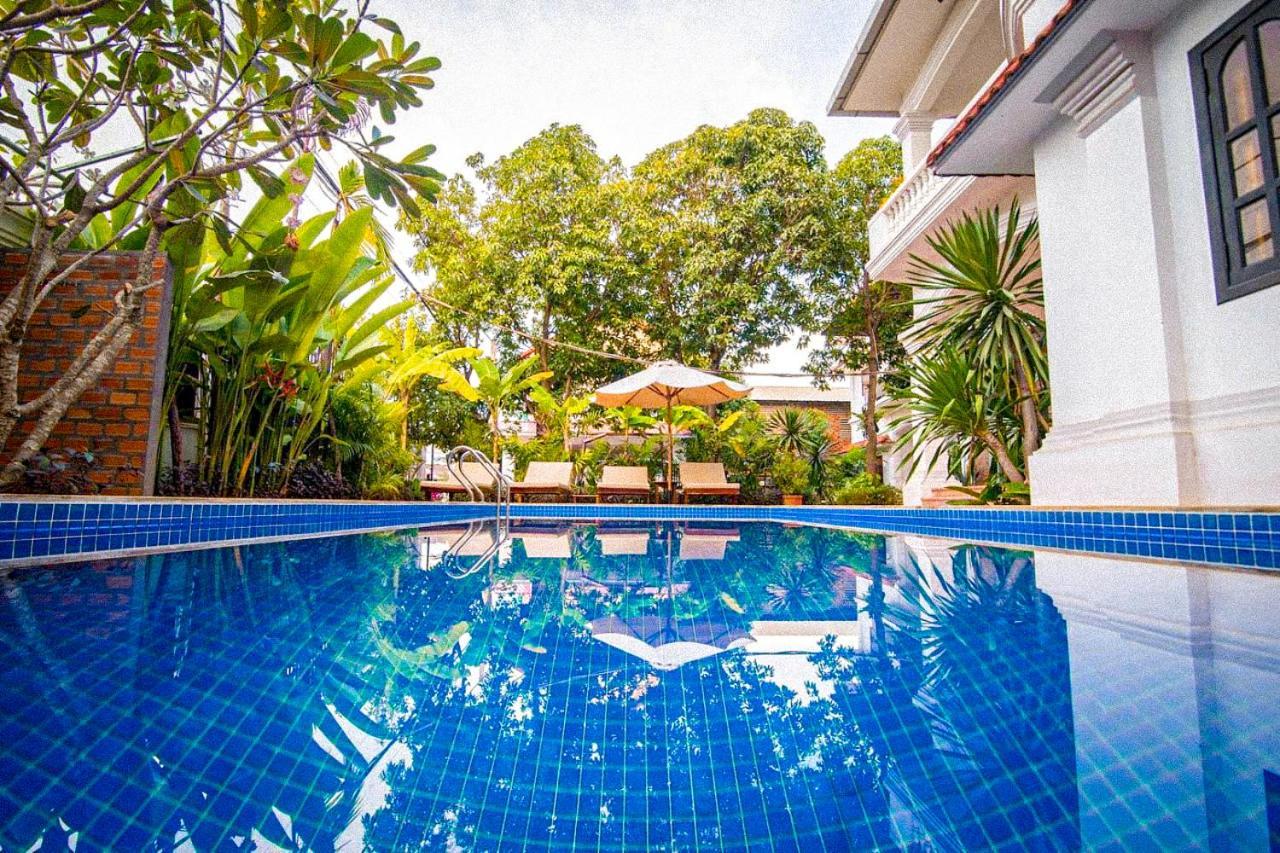 Ravoeun Angkor Boutique Hotel Siem Reap Exterior foto